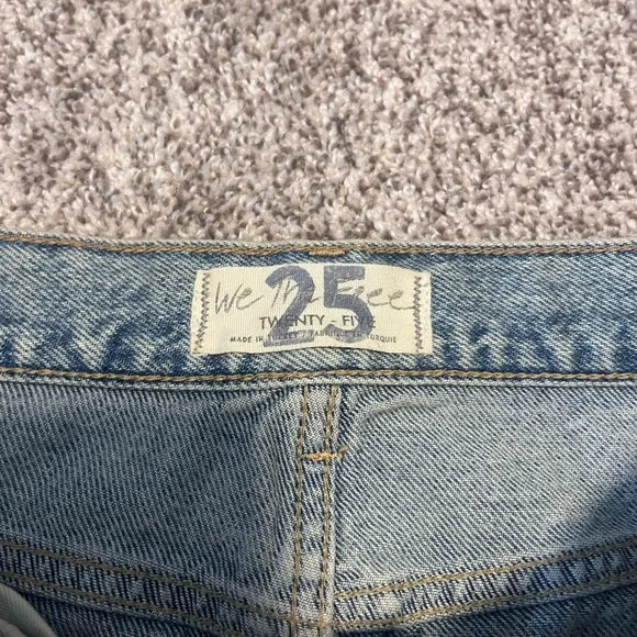 We The Free 25 Distressed Straight Leg Jeans High Rise Ripped Denim Boho - Picture 3 of 11